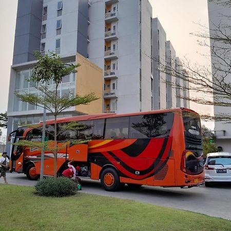 Nature Inn Aeropolis Ar3 Tangerang Kültér fotó