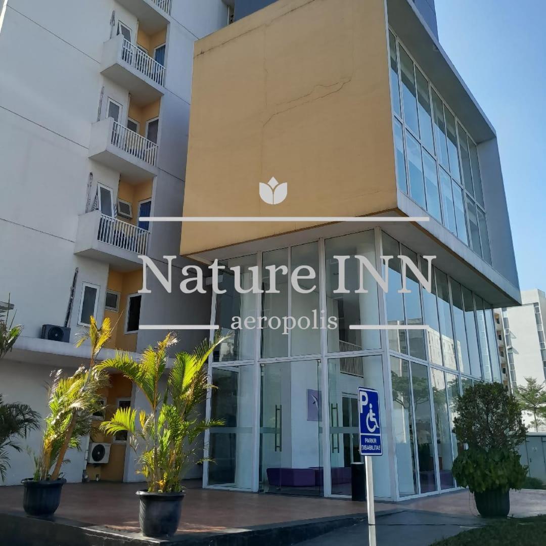 Nature Inn Aeropolis Ar3 Tangerang Kültér fotó